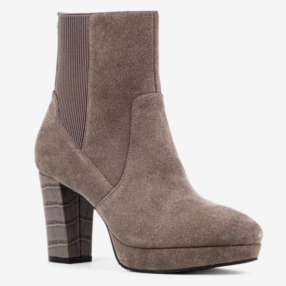 Donald Pliner Labell Platform Bootie Size 11M New - Picture 8 of 8